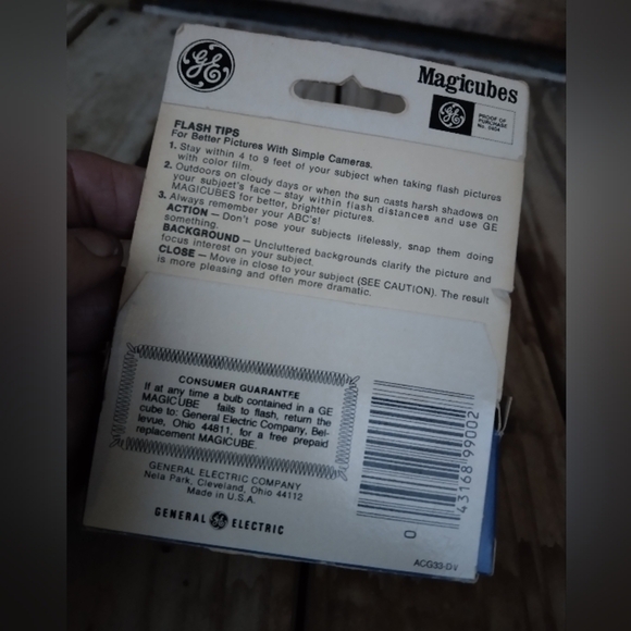 Vintage GE Magicubes for Camera Flashcubes Photography - Picture 3 of 3